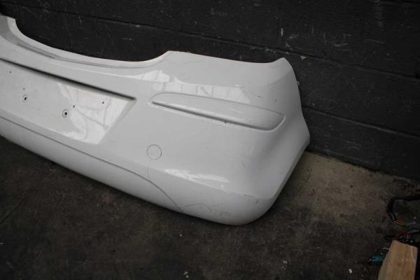 PARE CHOC ARRIERE OPEL CORSA D 3-PORTES - Vue 3